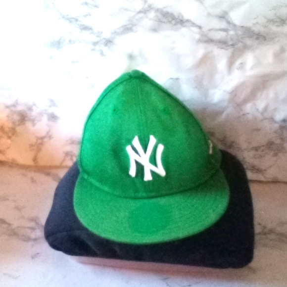 MLB Genuine Merchandise New Era 59fifty Accessories Ny Yankees Mbl